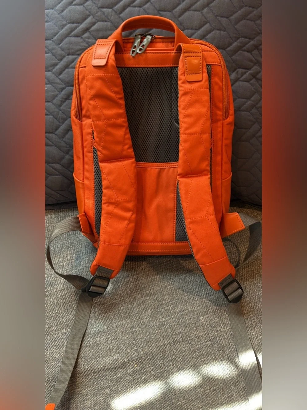Tumi tahoe elwood